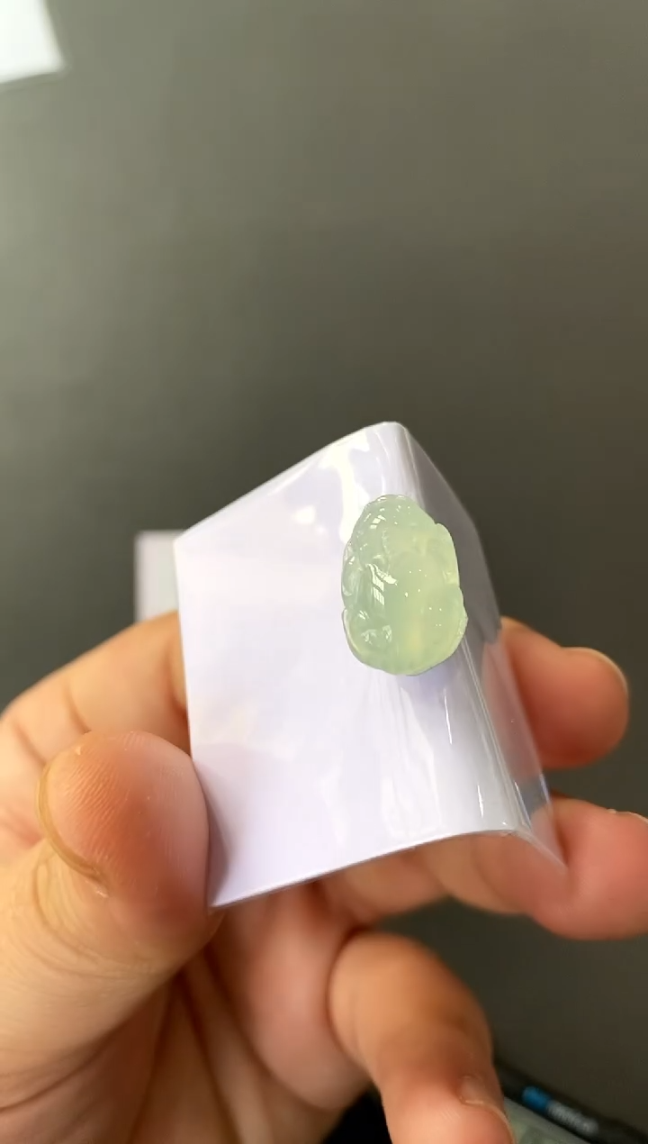 【闪购商品】定制翡翠未镶嵌貔貅