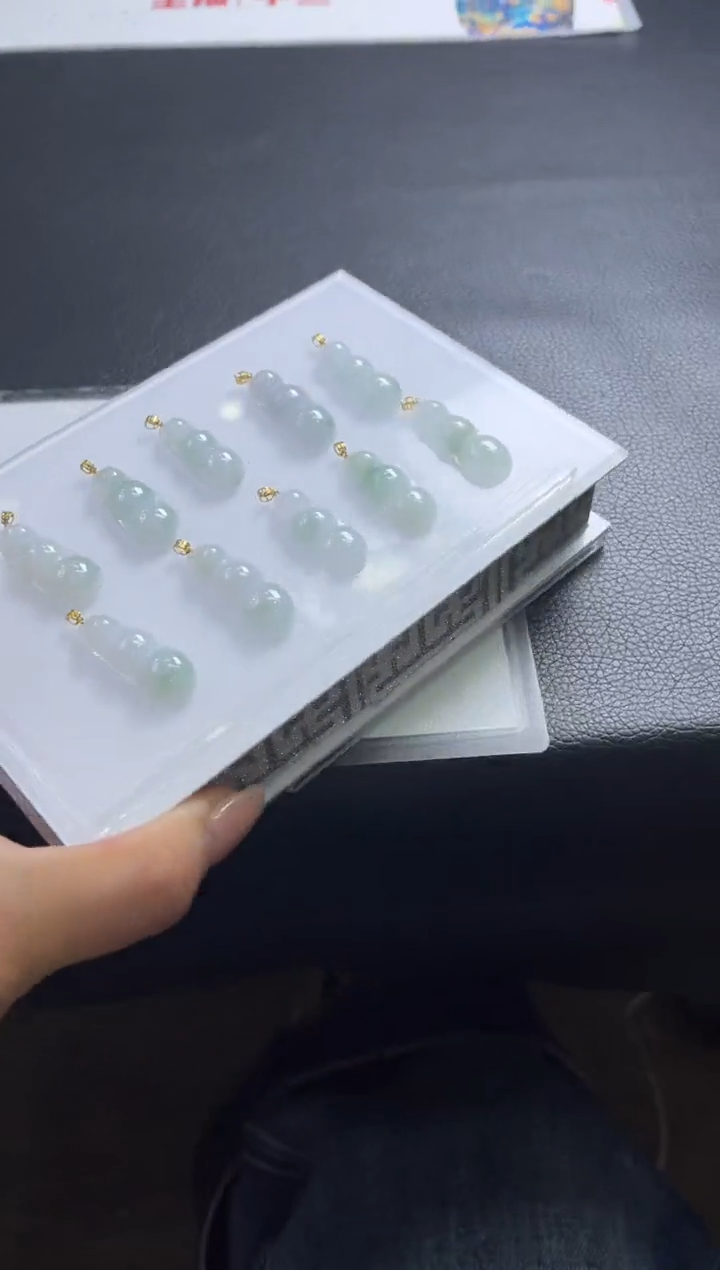 【闪购商品】翡翠颈饰18K金镶嵌A443多样性发一件/配绳子