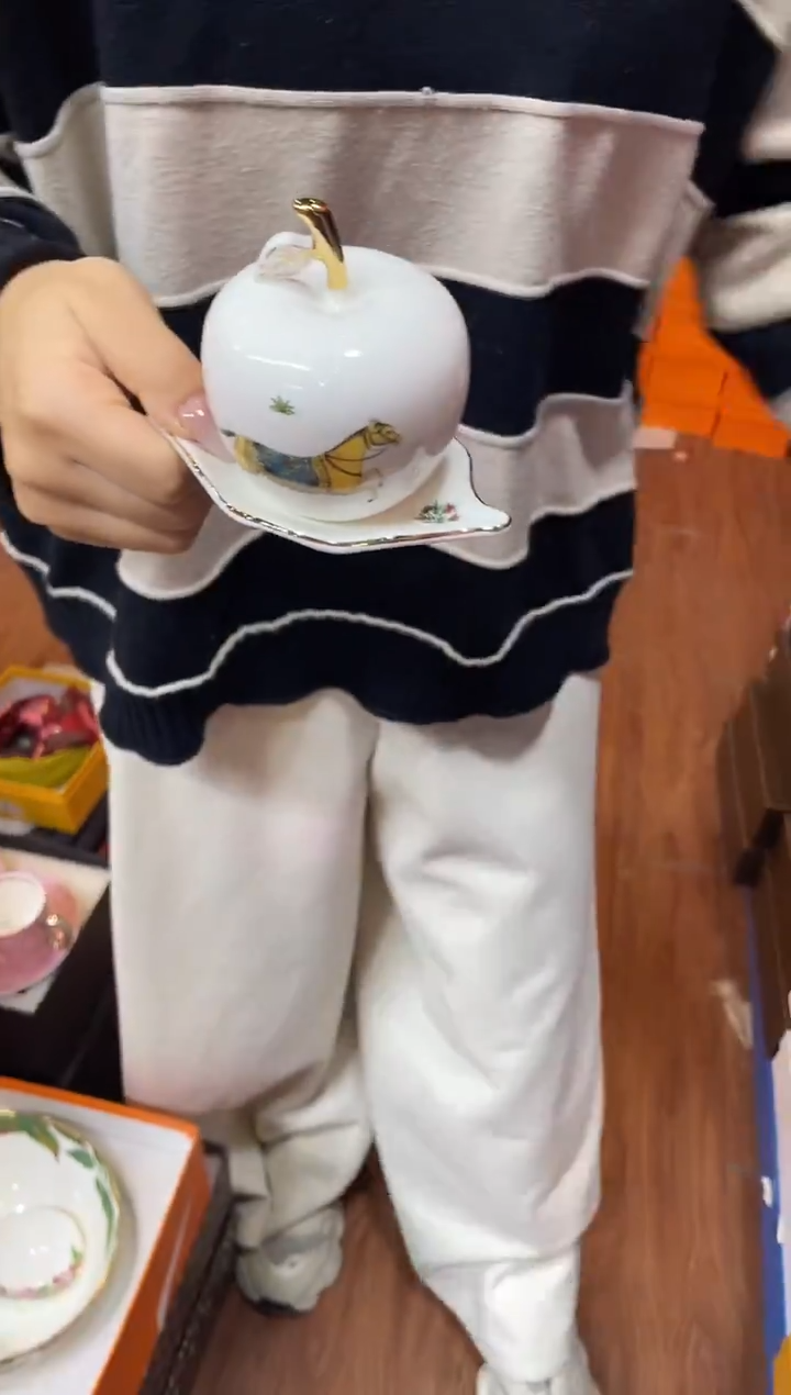 杯鸿辉家品牌瓷器，京东包邮！