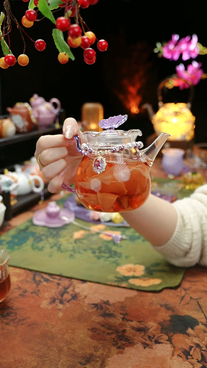 【闪购商品】紫色铃兰花茶壶+链子