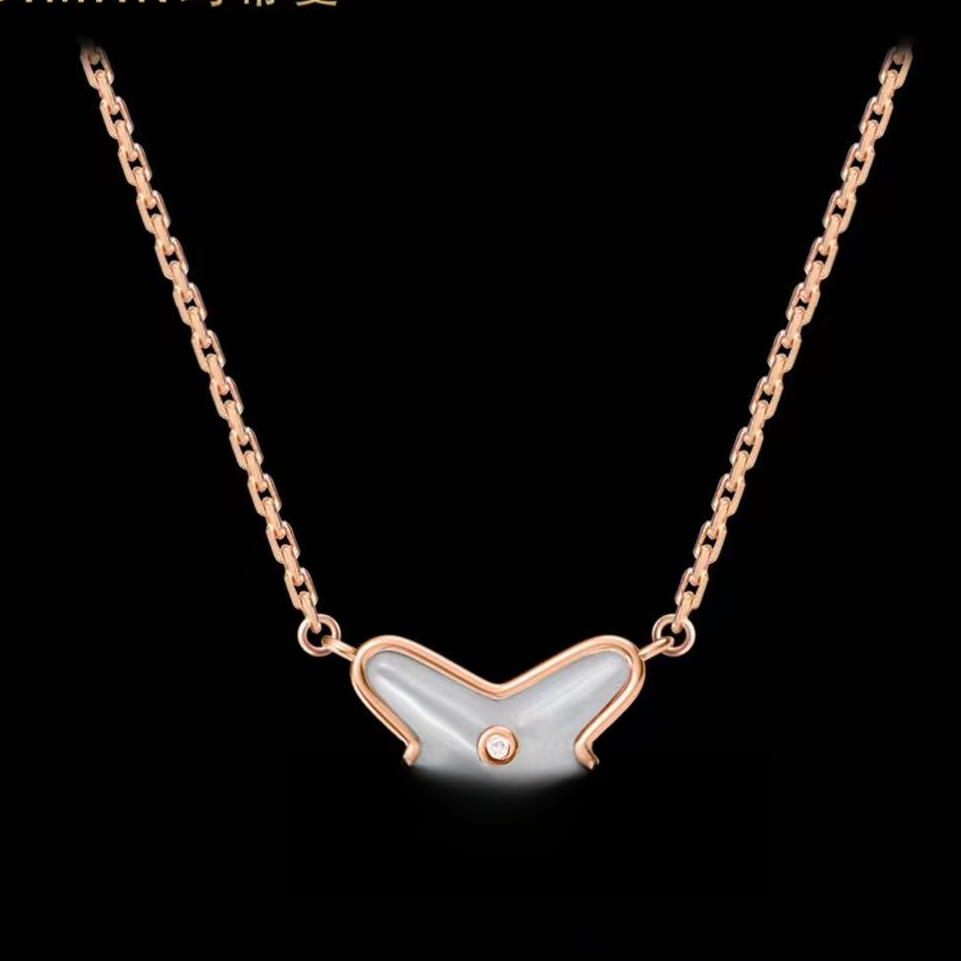 粉-贝气质时尚千金风项链锁骨链吊坠几何图案百搭法式港风