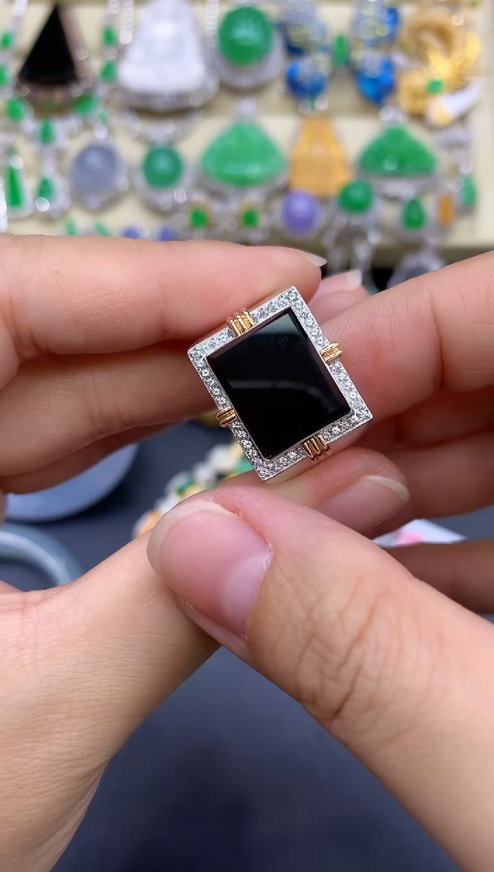 18K金镶嵌戒指翡翠285-中国好珍宝