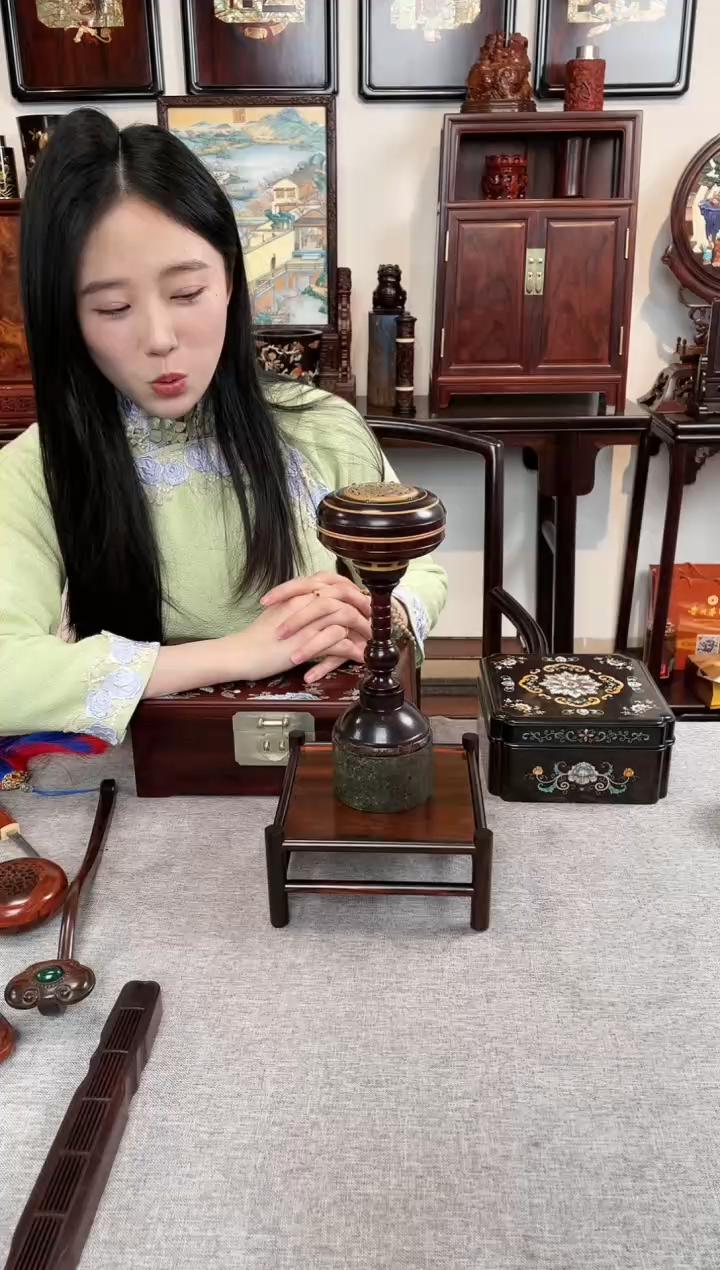 【闪购商品】紫檀木类成套家具香炉