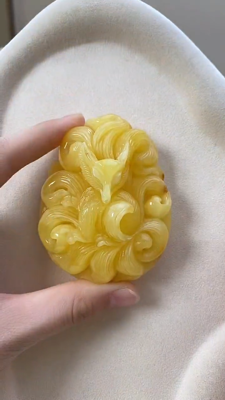 琥珀颈饰未镶嵌吊坠