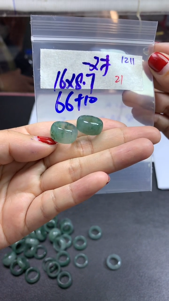 未镶嵌定制翡翠毛货需精细抛光拍一发一