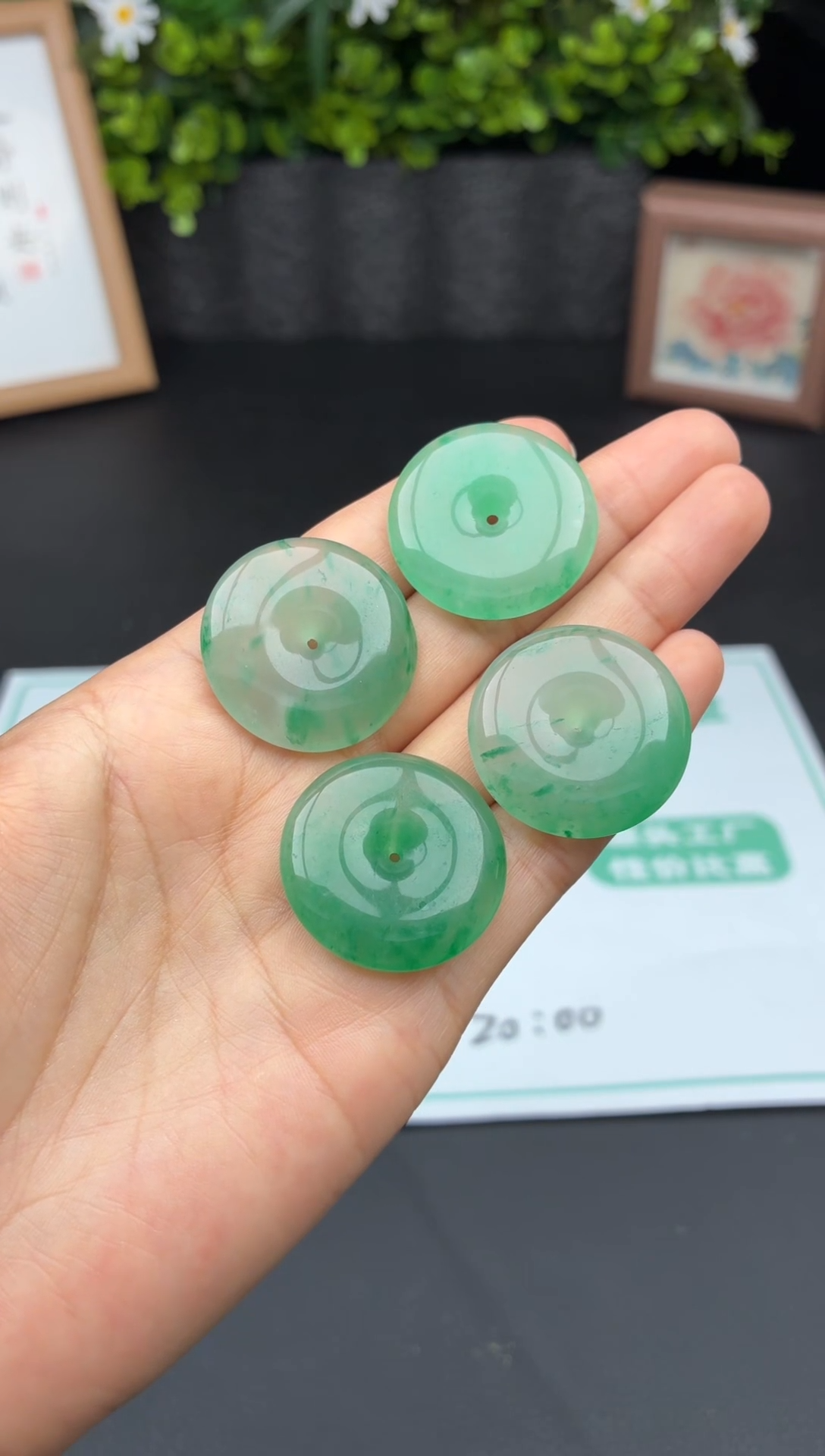 石英质玉未镶嵌颈饰非洲翠平安扣吊坠多样性发一