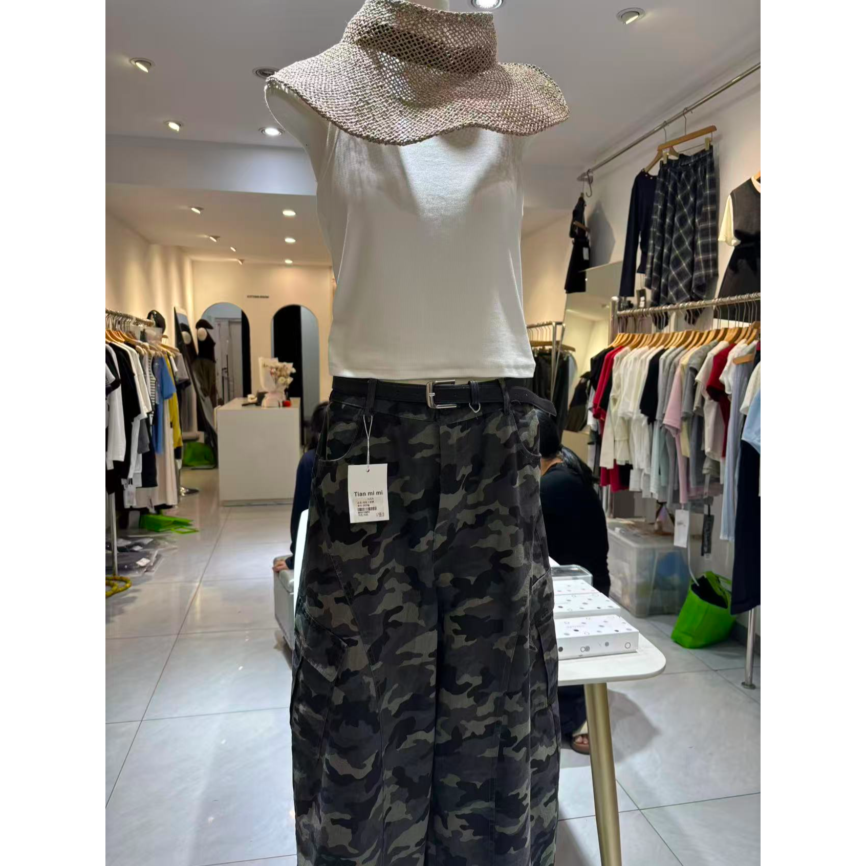 【109-199】实体品质韩系女装