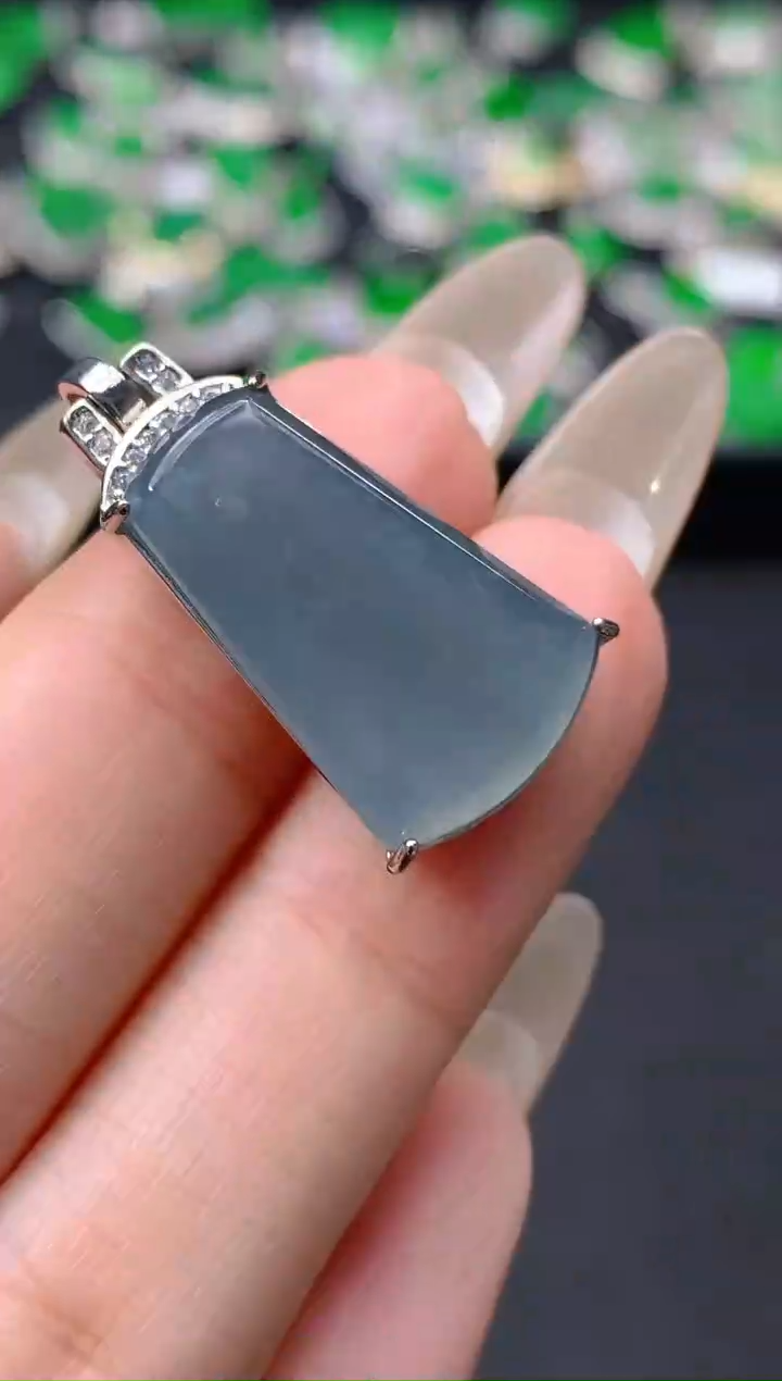 未镶嵌挂件翡翠天然翡翠