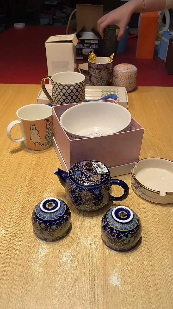 瓷片生活的本意是开心啊@@1