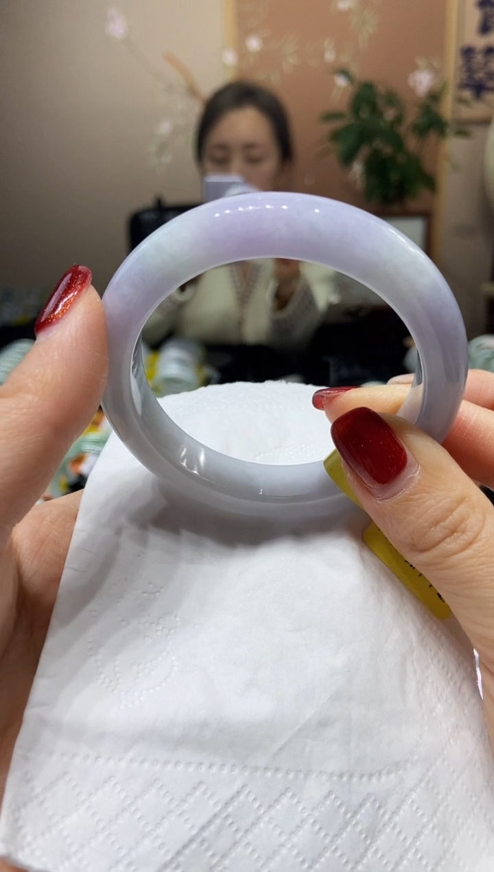 【闪购商品】翡翠手镯未镶嵌5556圈口