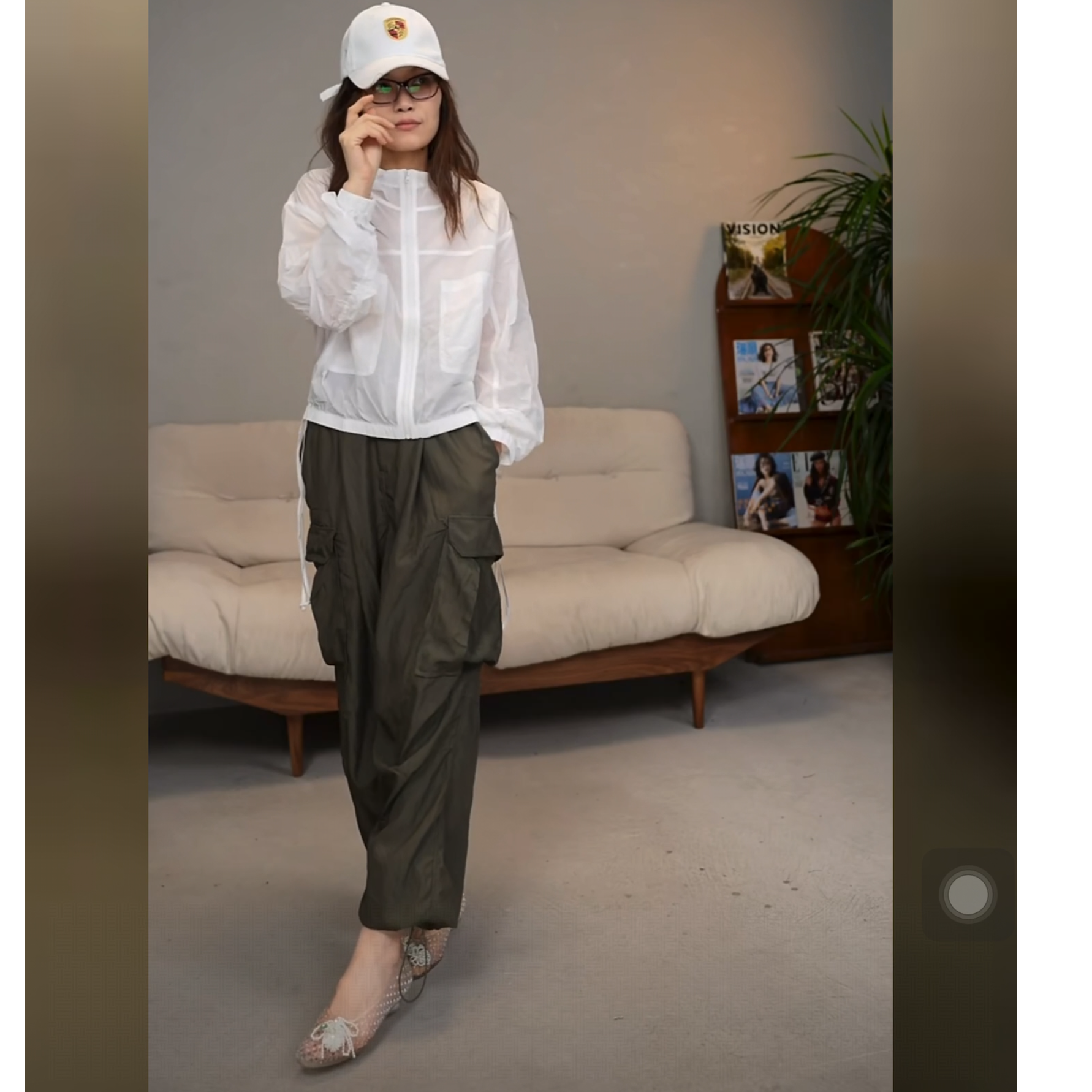 新款轻薄凉感防晒服连帽短款显瘦百搭