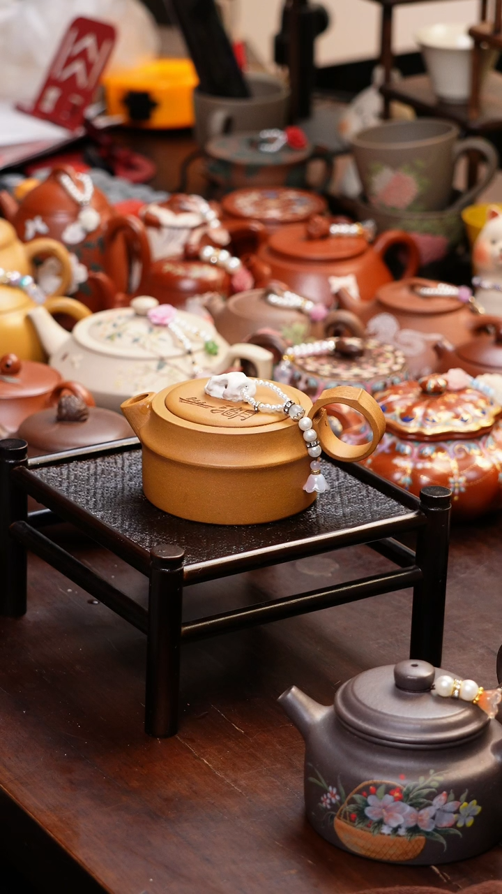 【闪购商品】原矿手工紫砂壶朱泥