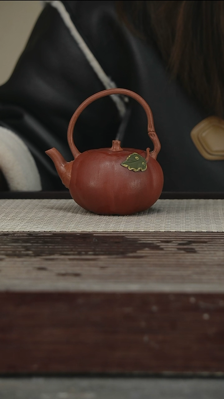 茶壶紫砂60号200CC