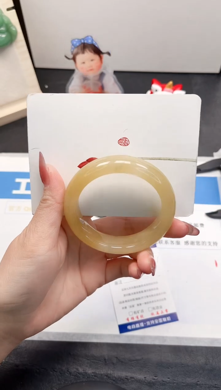 【闪购商品】石英质玉手镯未镶嵌340-56