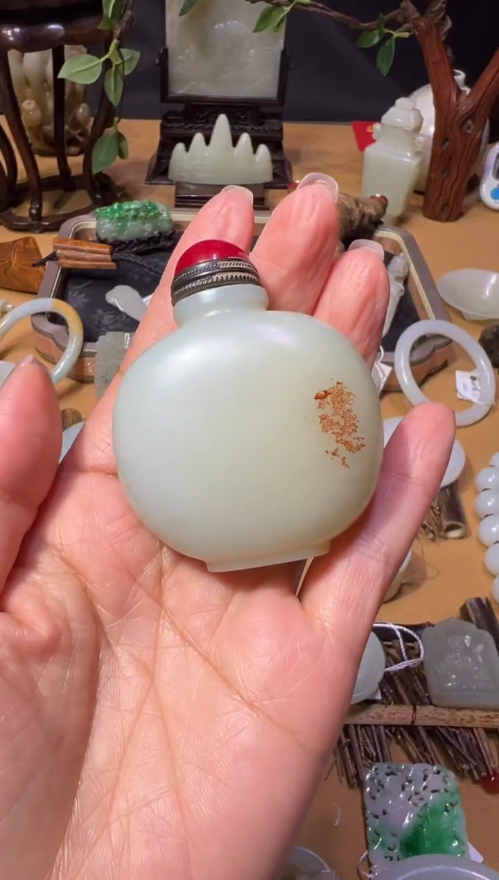 【闪购商品】和田玉XHM-611   鼻烟壶