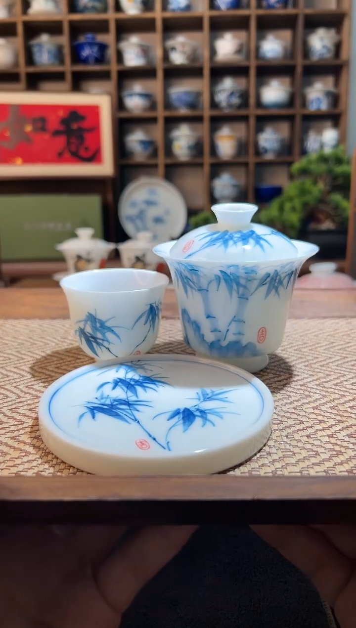 【闪购商品】手绘竹子高足盖碗+送主人杯+送盖置