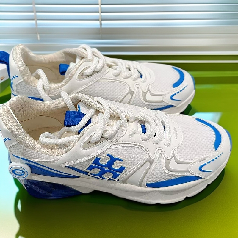 未使用蓝色气垫鞋  1165 8440