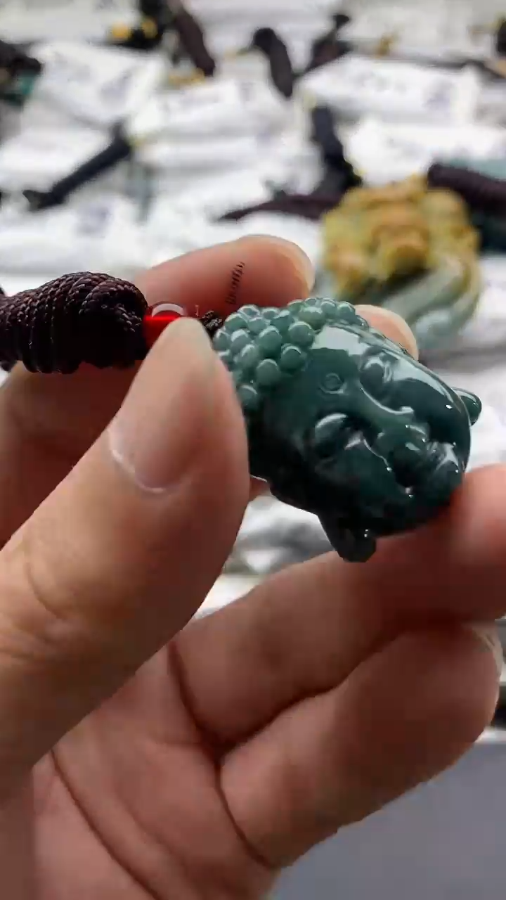 【闪购商品】翡翠颈饰未镶嵌555555555555