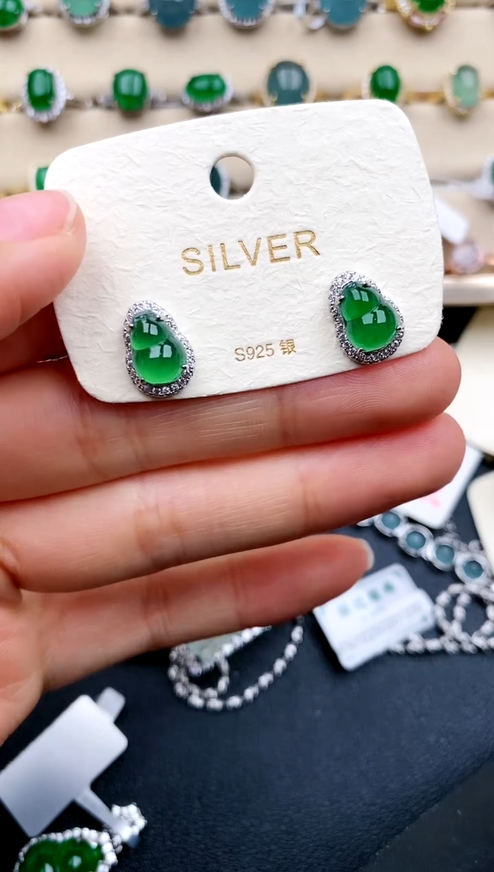 【闪购商品】翡翠戒指银S925镶嵌.....