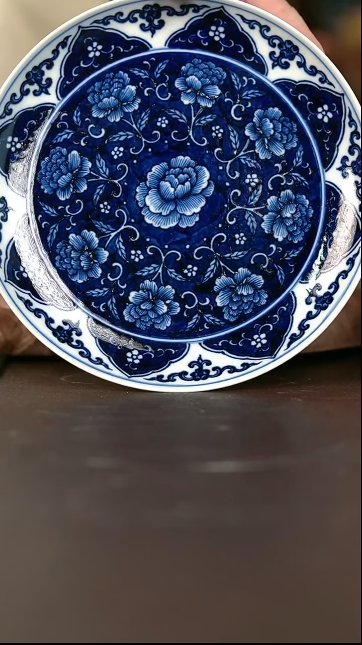 手绘微瑕高温现代瓷  气窑  牡丹花卉壶承17.5CM