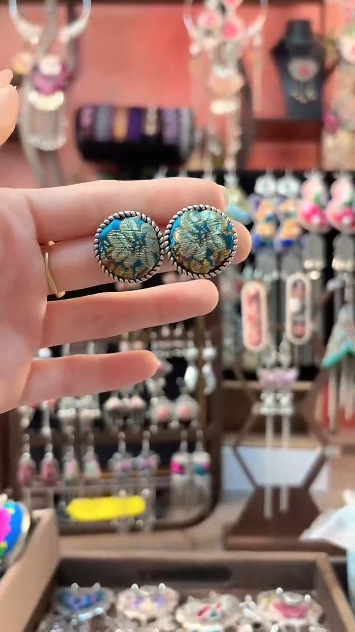 织绣 云织谣民族风精美饰品   48