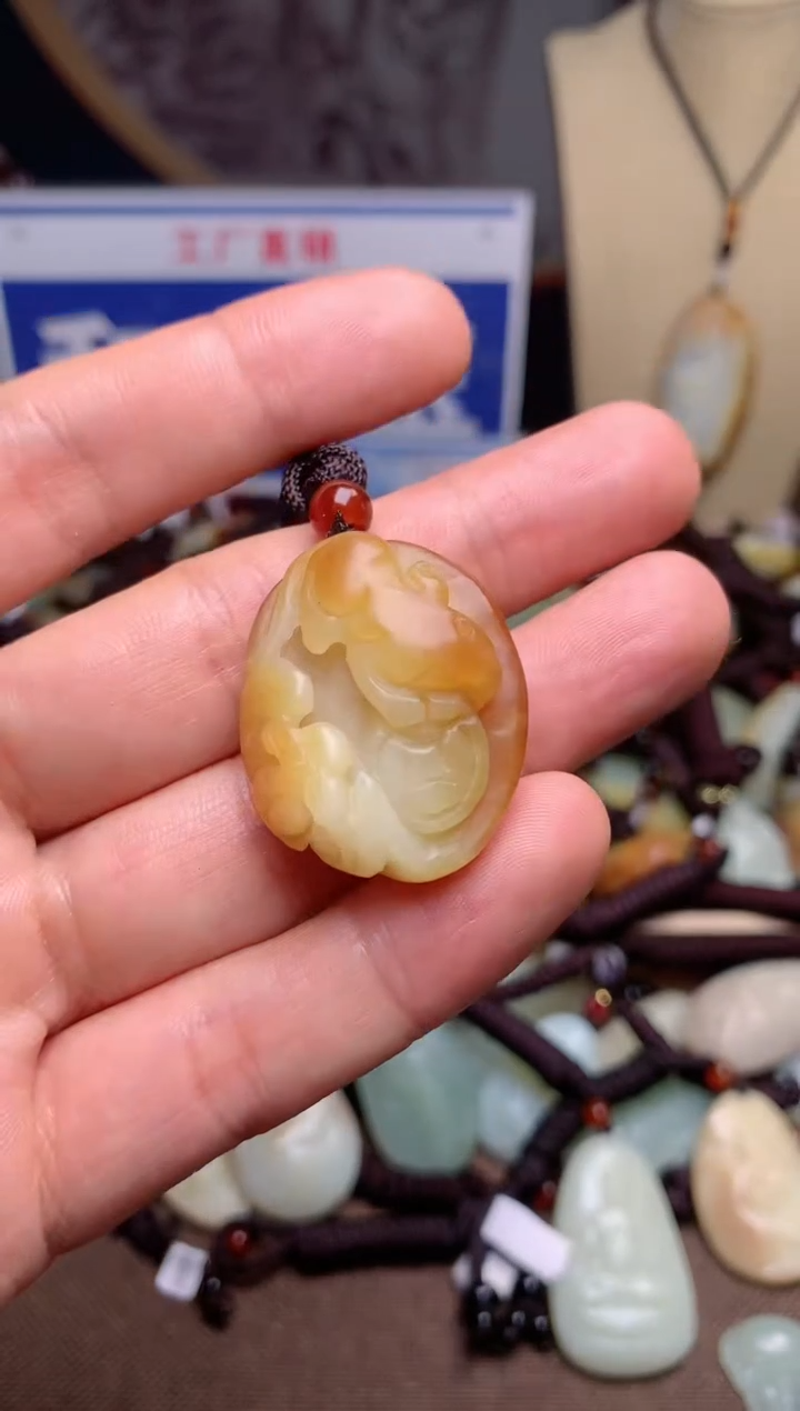 【闪购商品】和田玉颈饰未镶嵌1