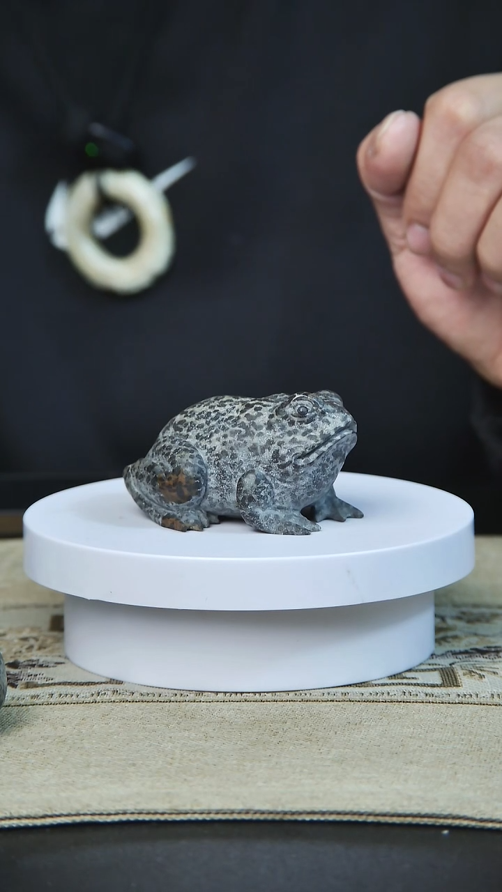 l***a纯手工雕刻666