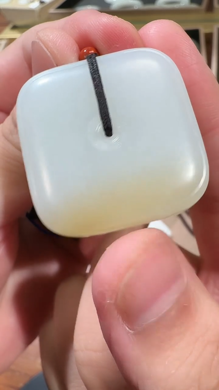 【闪购商品】和田玉吊坠未镶嵌平安扣（单）