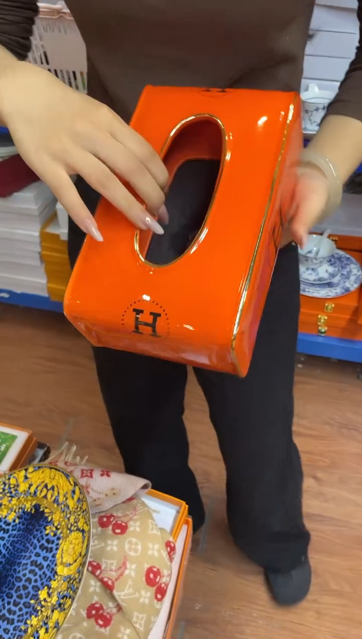 杯鸿辉家品牌瓷器，京东包邮！