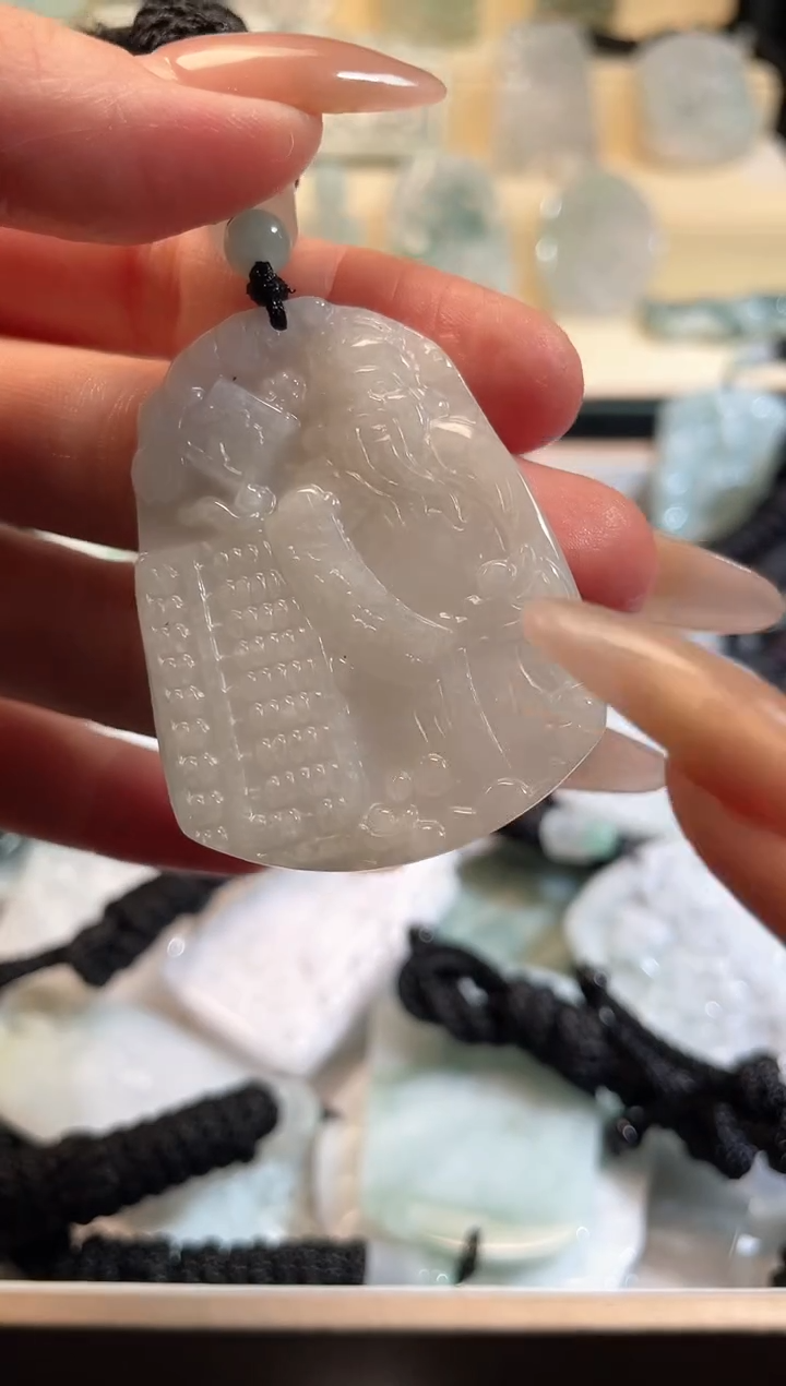 颈饰未镶嵌翡翠11/29/004