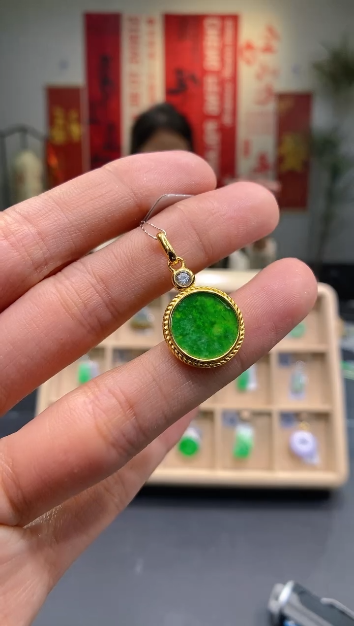 【闪购商品】翡翠吊坠(不含链)银S925镶嵌无事牌