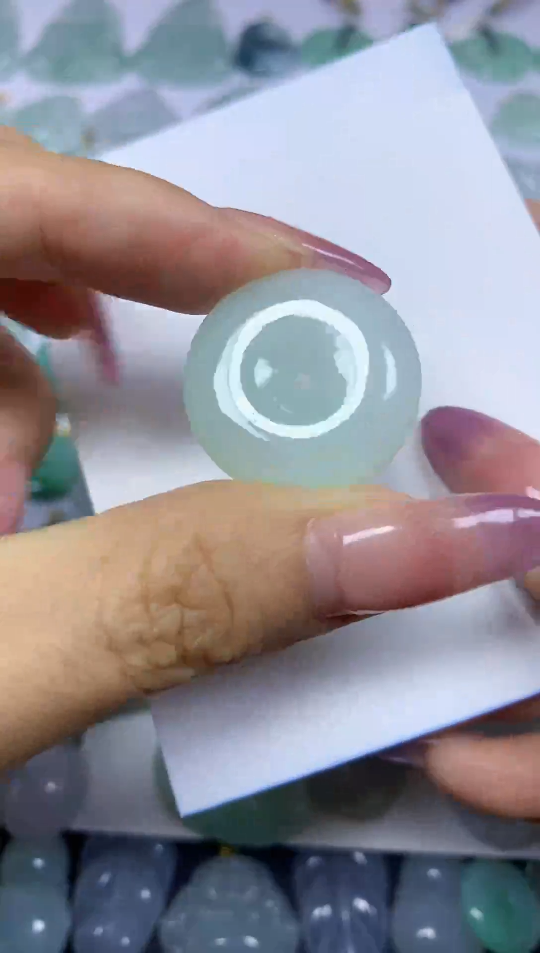 翡翠未镶嵌颈饰挂件