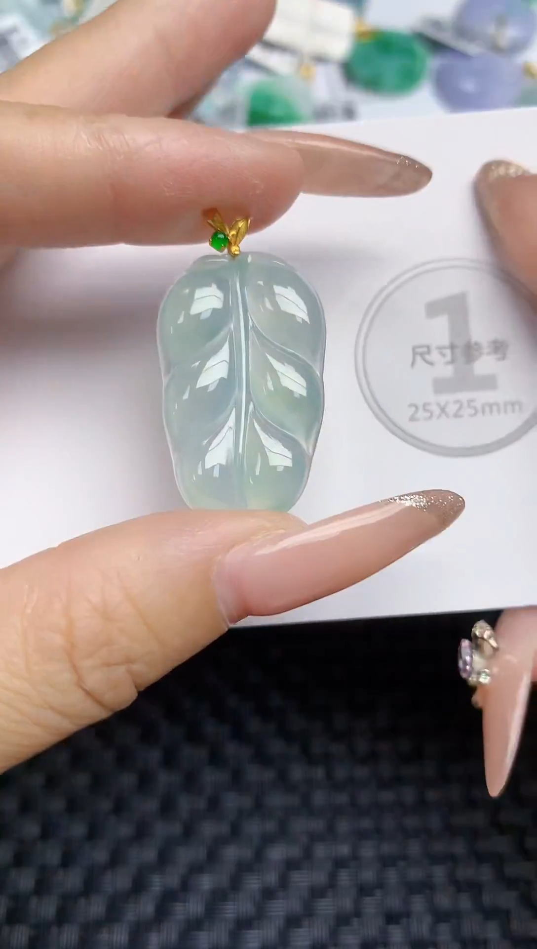颈饰18K金镶嵌翡翠天然缅甸A货翡翠百元以上9元证书费自理