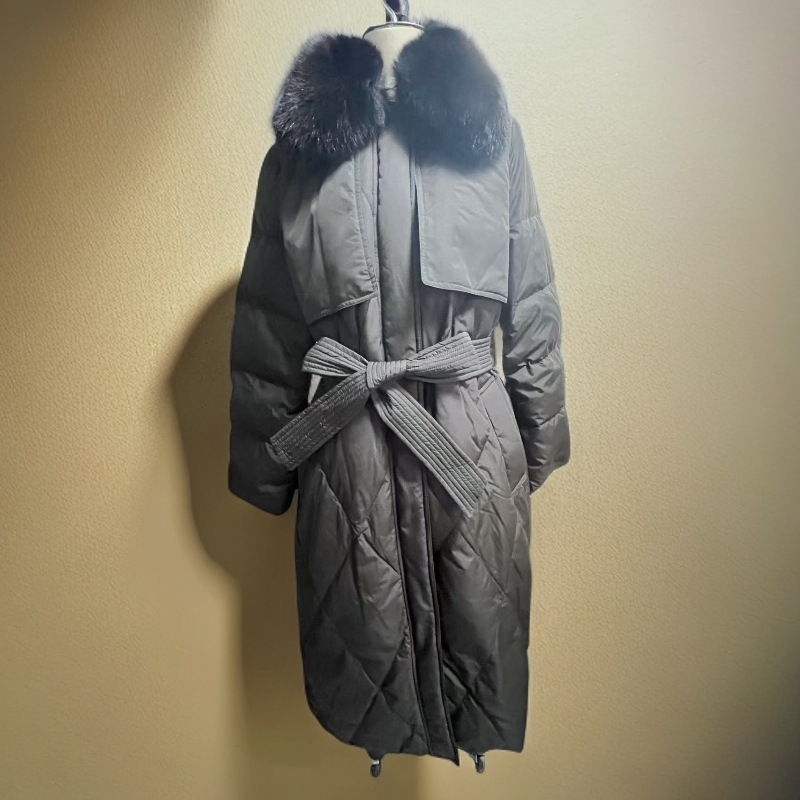 CR-25001冬季长款狐狸毛领鹅绒服