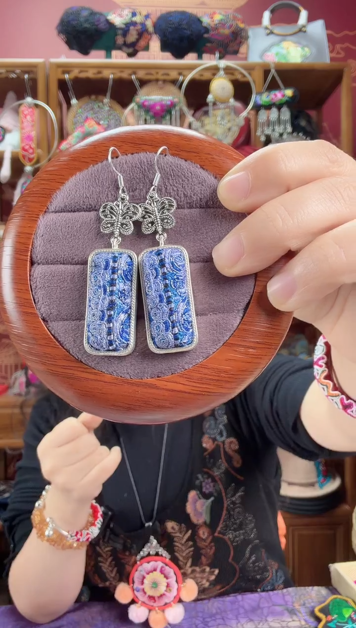 刺绣耳环32甜甜家