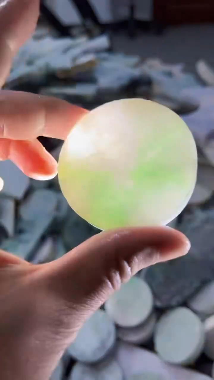 【闪购商品】翡翠挂件未镶嵌A货康壹163