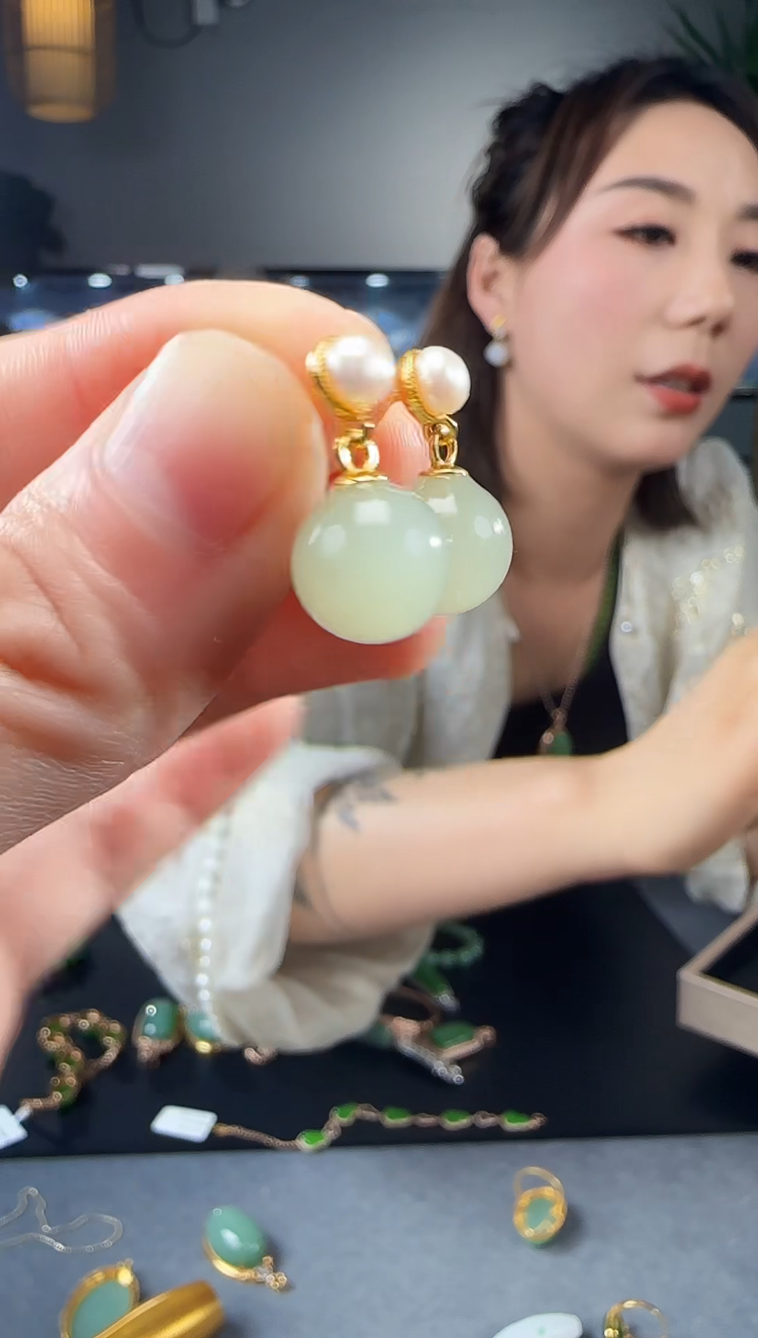 【闪购商品】和田玉耳钉银S925镶嵌1