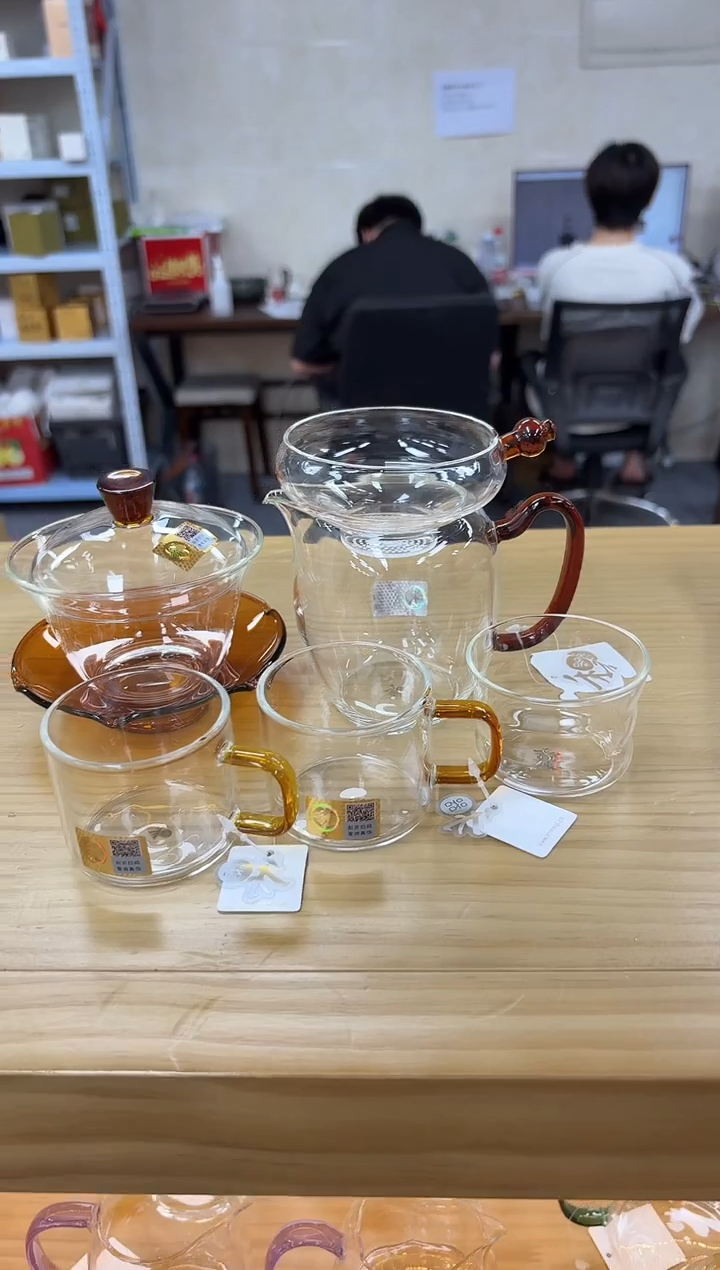 荷叶琥珀+禾器珑然+清尚杯*2+奉珠琥珀