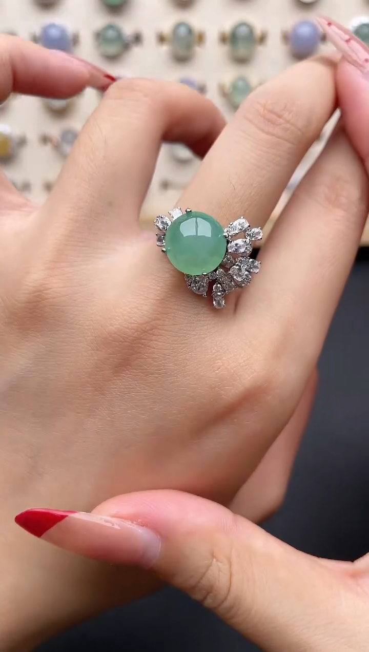 【闪购商品】翡翠戒指银S925镶嵌一物一证一礼盒