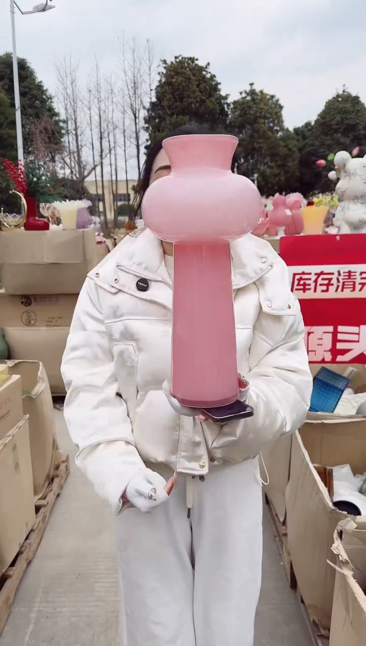 【闪购商品】玻璃安琪微瑕花瓶--JMSOS