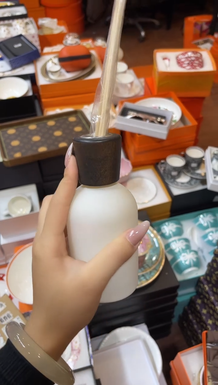 杯鸿辉家品牌瓷器，京东包邮！