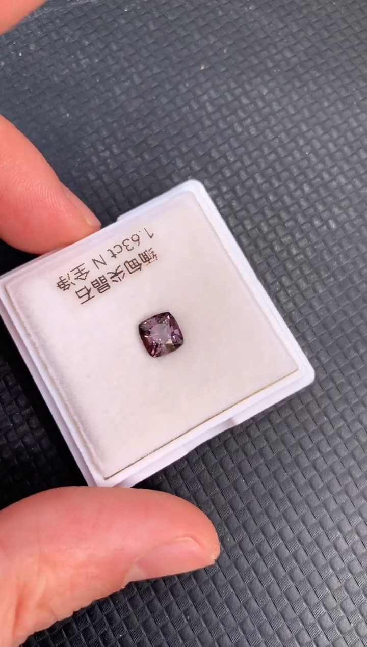 【闪购商品】尖晶石裸石未镶嵌天然尖晶石