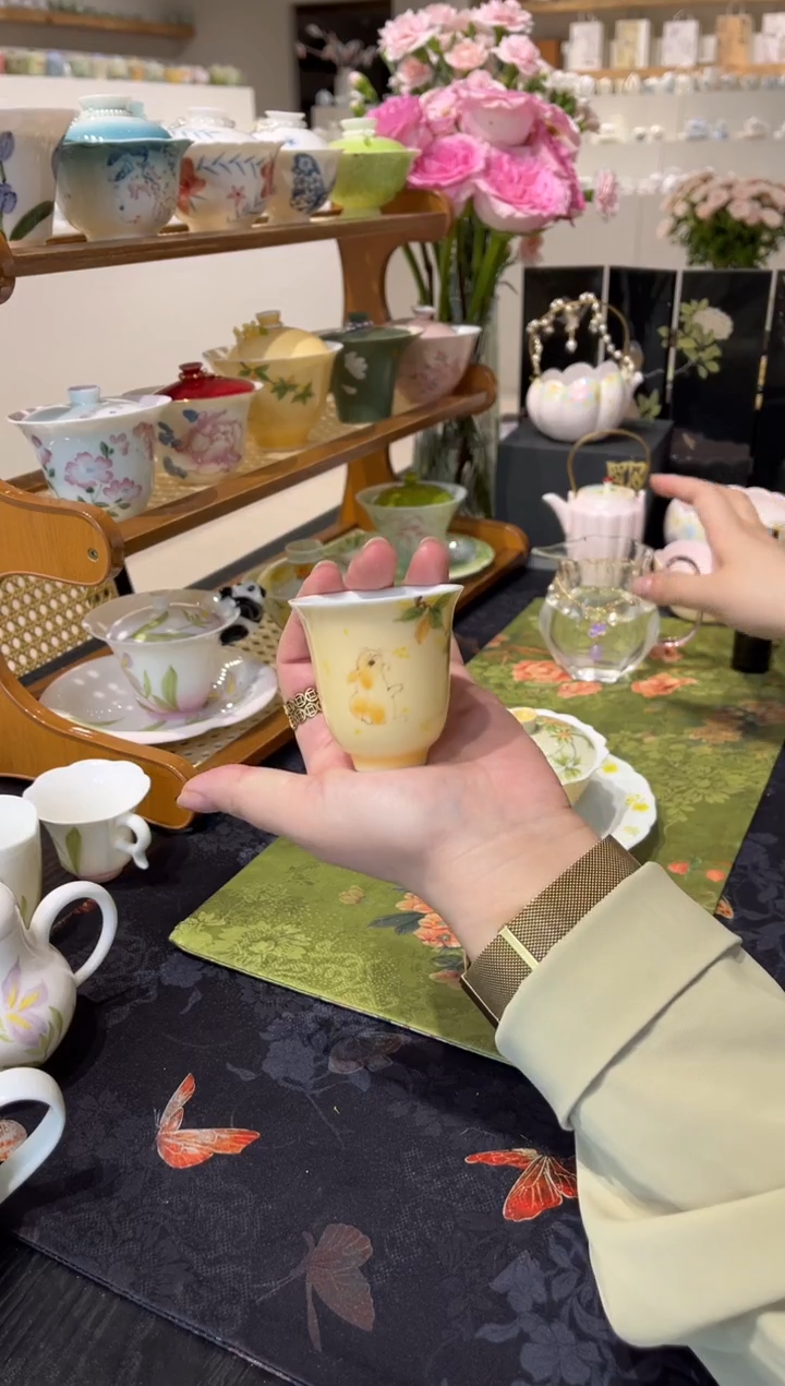 茶杯 哈哈哈啊哈哈哈