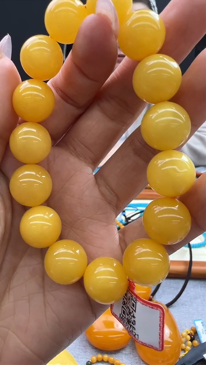 【闪购商品】琥珀手链未镶嵌78秒拍号