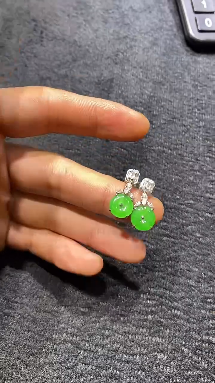 未镶嵌翡翠耳饰多样性发货