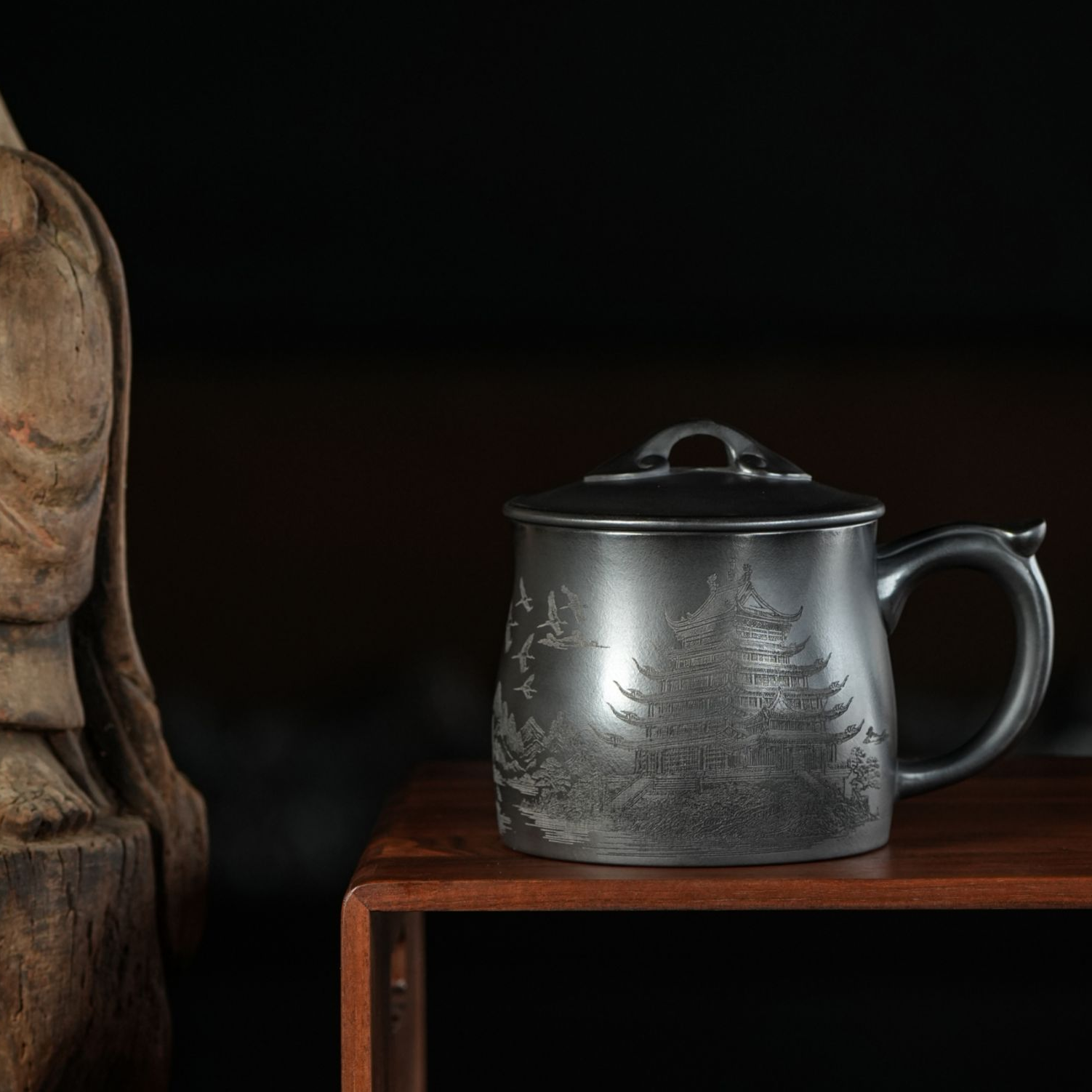 （微瑕）宜兴原矿紫砂玄铁石黄刻绘黄鹤楼盖杯办公杯家用办公茶具