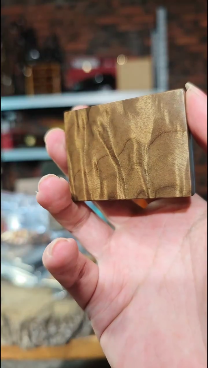 金丝楠无事牌手把件