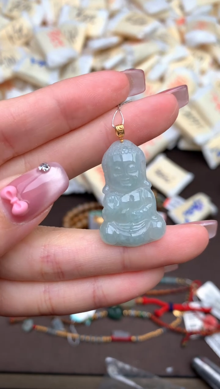 【闪购商品】翡翠颈饰18K金镶嵌 — 