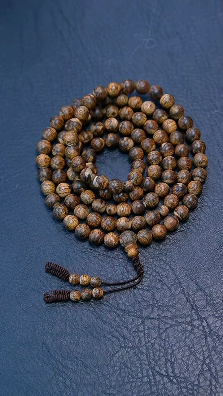 【闪购商品】沉香手串0.7*108菩萨棋多圈23克+