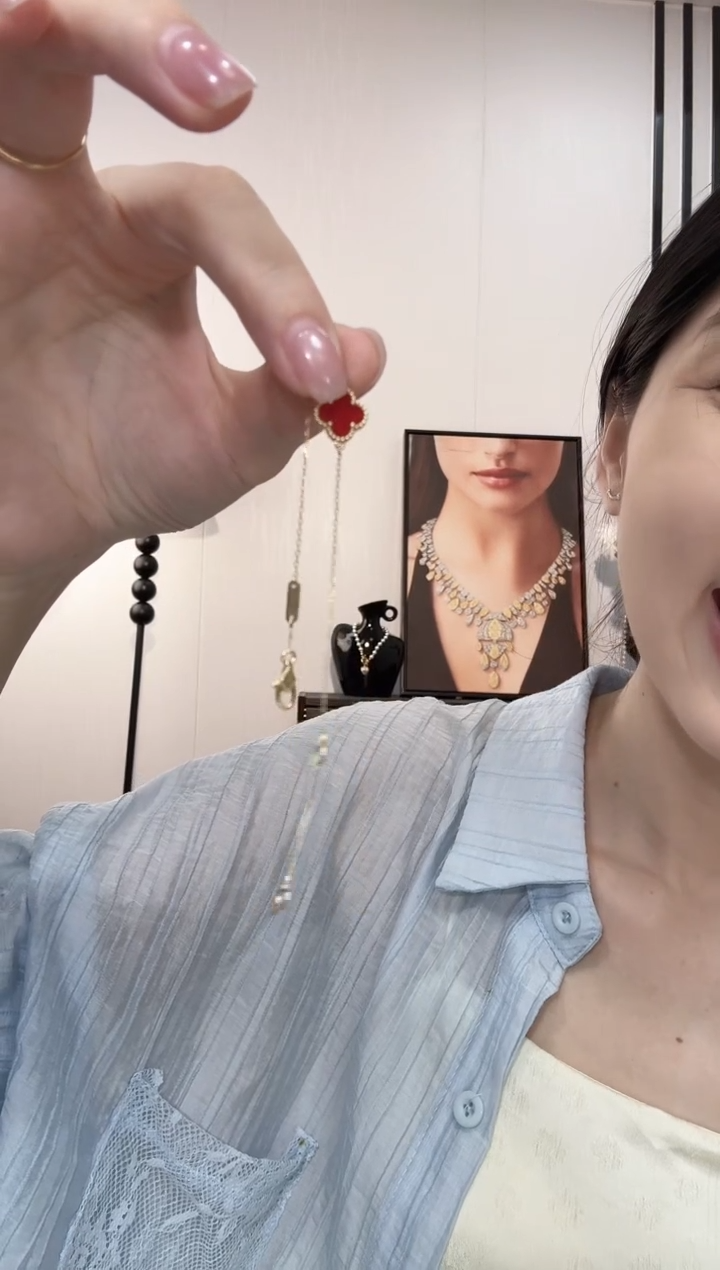 玛瑙/玉髓手链18K金镶嵌红色k黄小单花手链GHJ